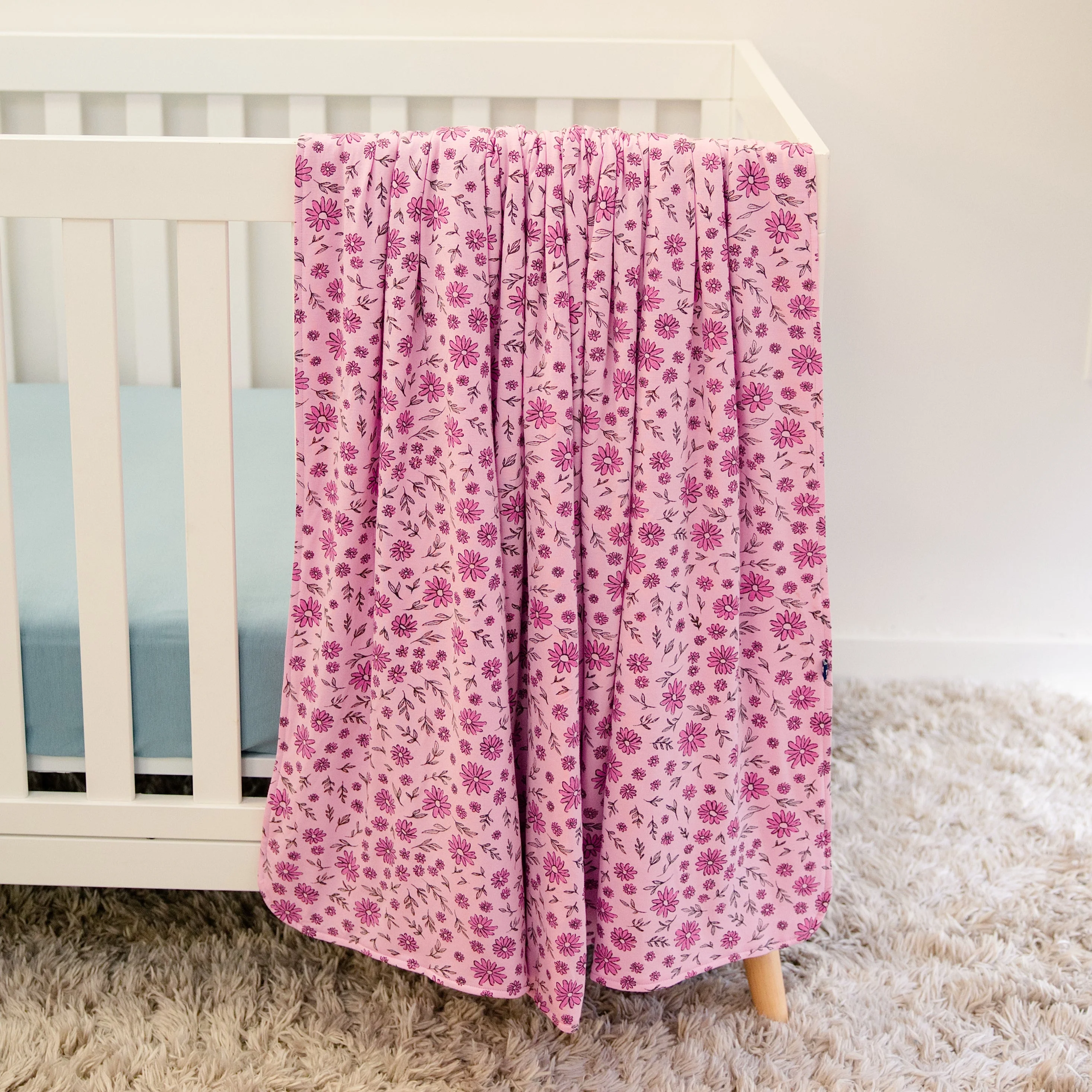 Okendo Cozy Blanket